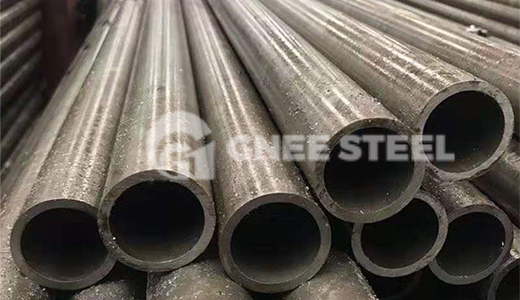 Seamless steel pipe annealing