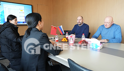 Warmly Welcome Russian Customers to Visit GNEE Group Regarding ASTM A106 Carbon Steel Seamless Pipe Orders