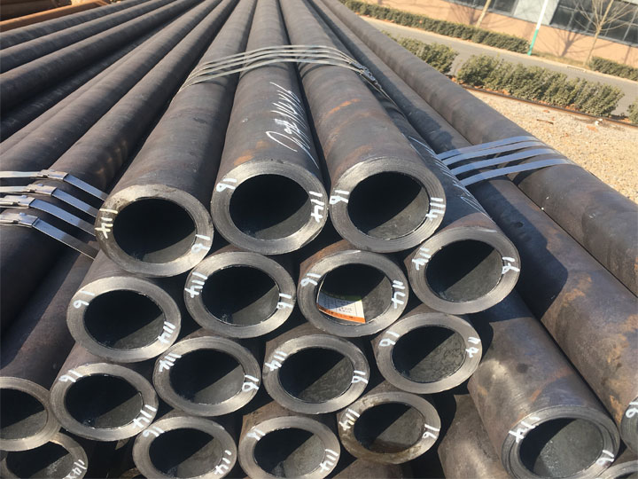 ASTM A335 P11 Alloy Steel Seamless Pipe
